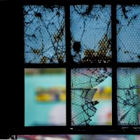 window, broken, glass-603021.jpg